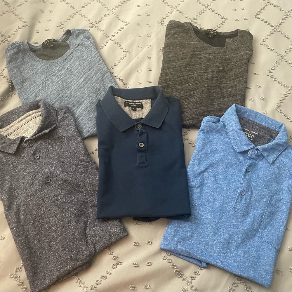 Banana Republic Bundle - Men’s shirts.